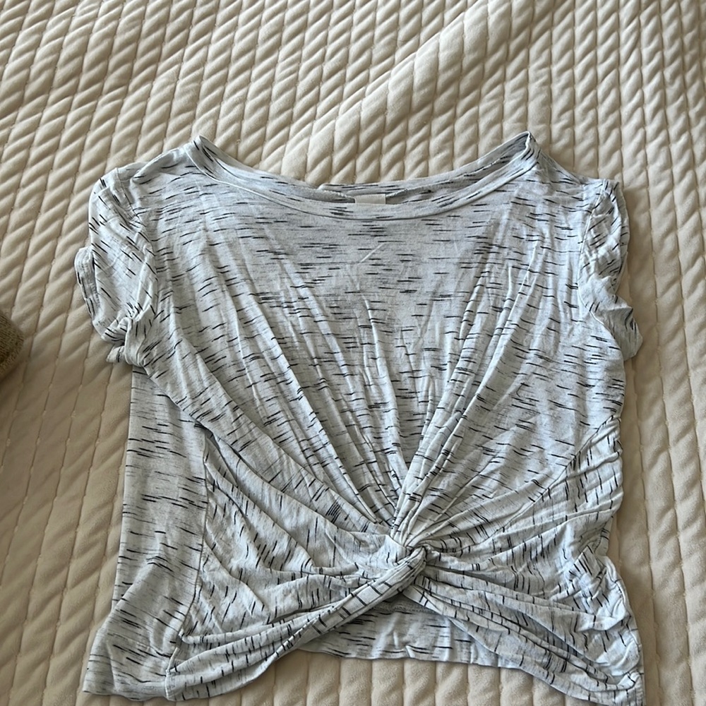 White Patterned Tie Front Crop Top (045)